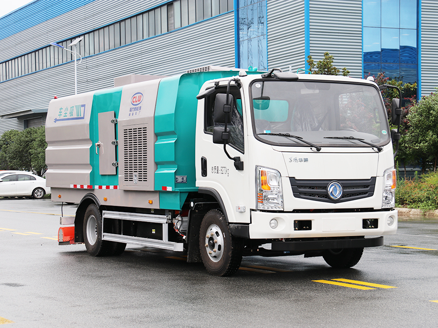 東風(fēng)華神純電動吸塵車